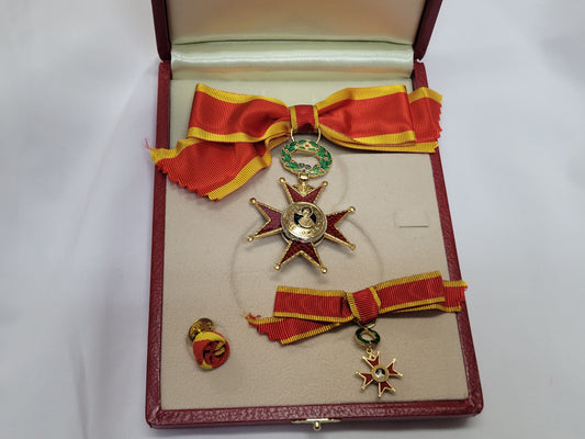 Kit dama Ordine di San Gregorio Magno