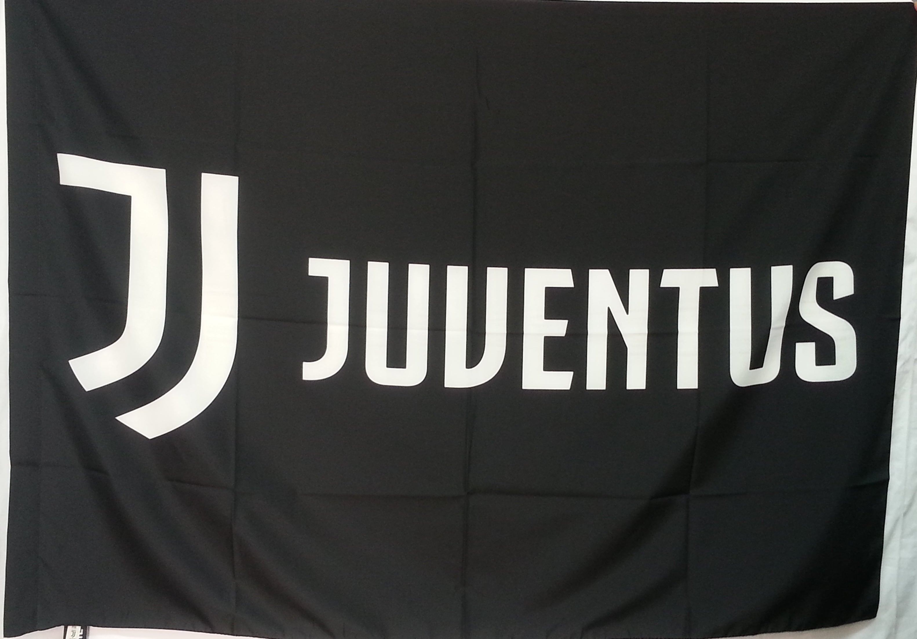 Bandiera Juventus nera – Il Distintivo Pesaro