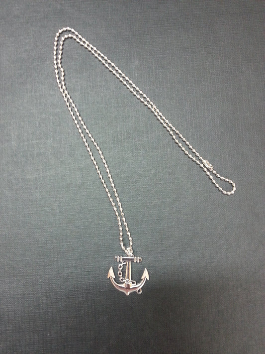 Spilla Ancora con o senza scatola