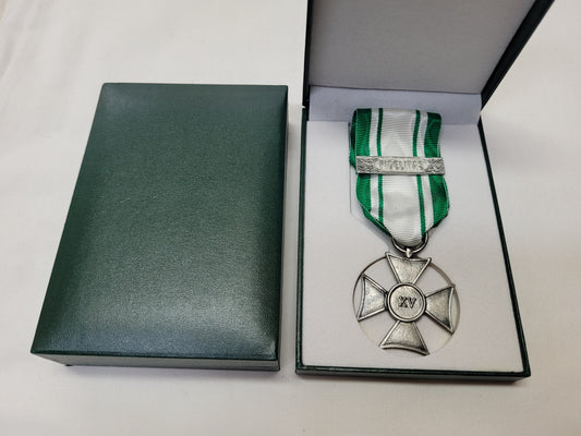 Croce Anzianità 15 anni Croce Rossa Italiana C.R.I. con scatola Repubblica