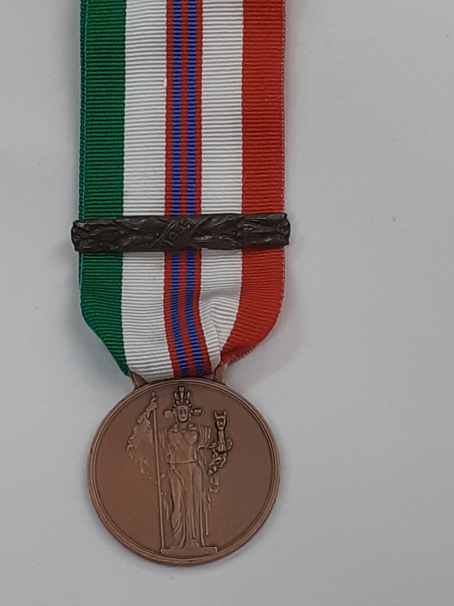 Medaglia Guerra 43 45 - Nastro / nastrino / medaglia