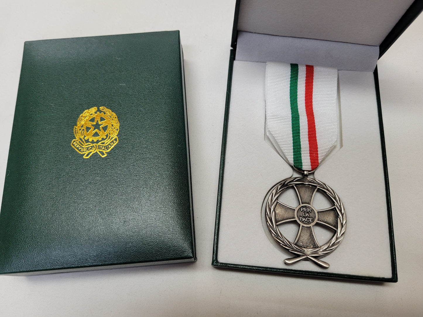 Kit lusso Medaglia Missioni di Pace all' estero