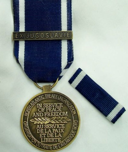 Bosnia Nato - Nastro / nastrino / medaglia