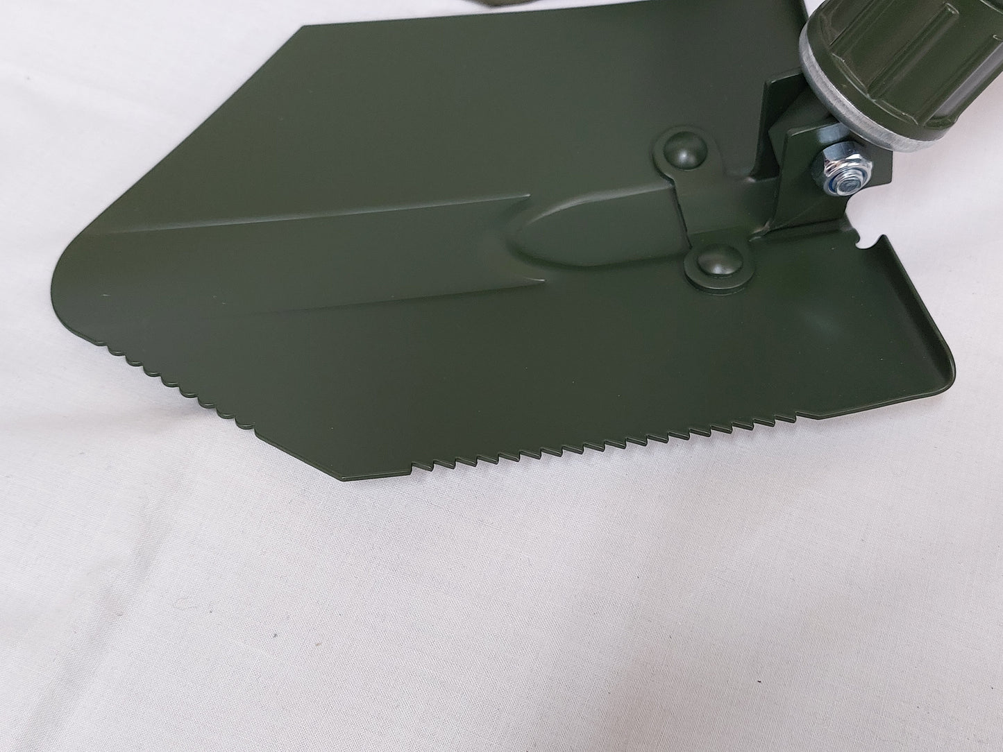 Pala pieghevole con custodia