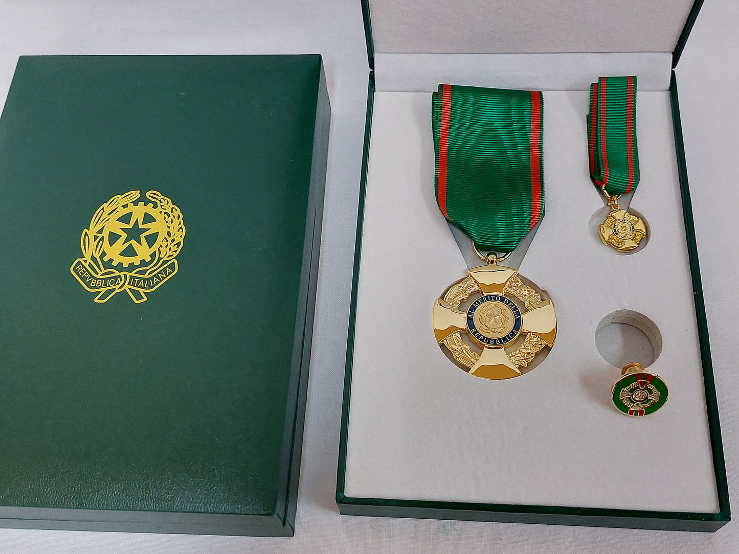 Kit ufficiale Ordine della Repubblica economico