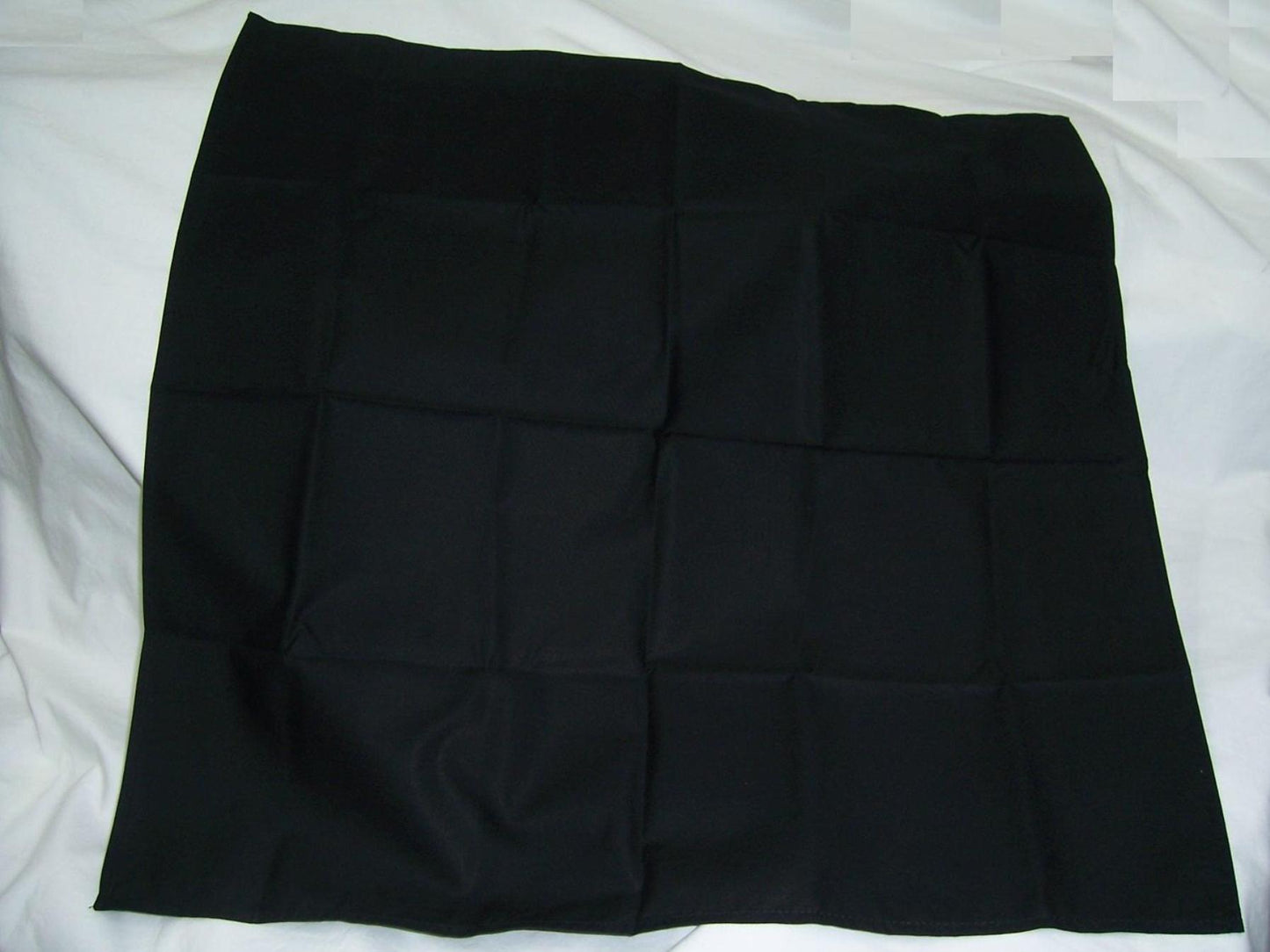 Foulard nero quadrato