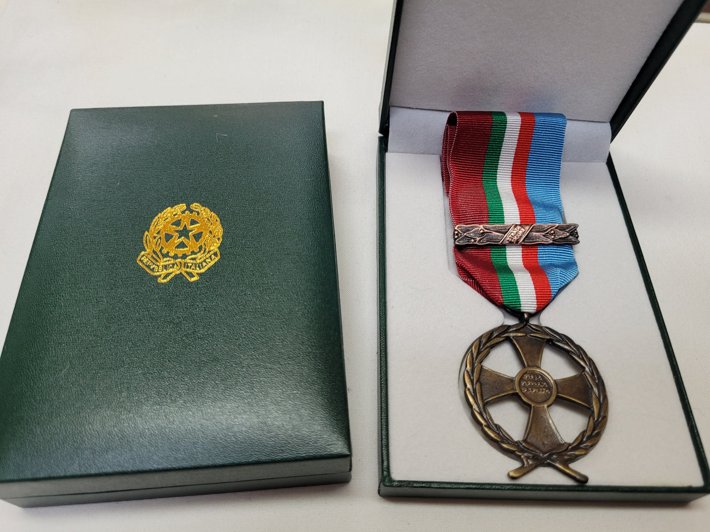 Croce decorazione Operazione Vespri siciliani con scatola Repubblica Italiana
